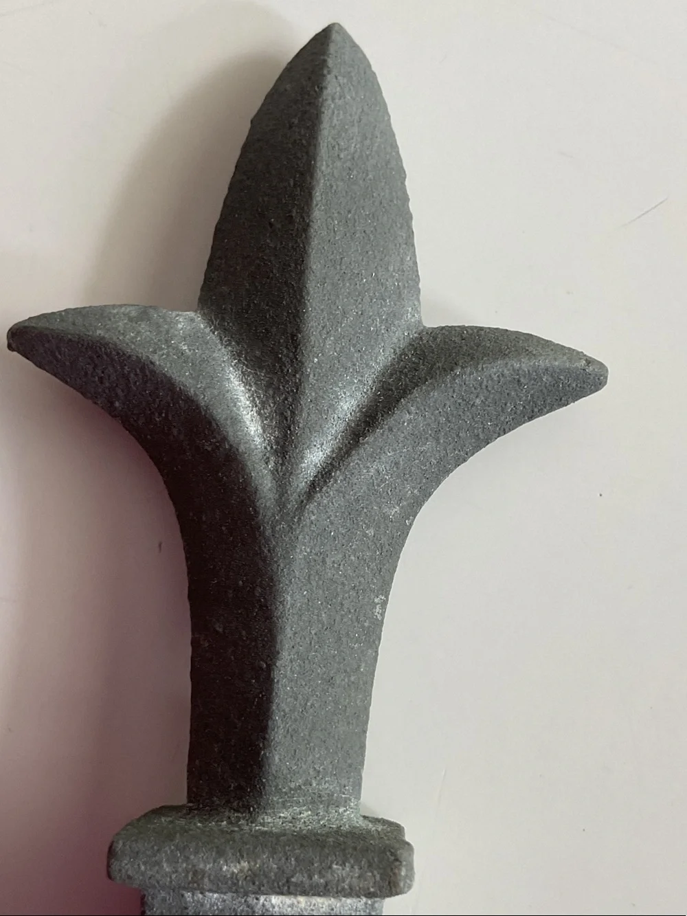 Restoration Hardware Gray Fleur-de-Lys Metal Wine Stopper